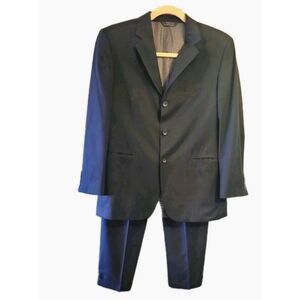 J. Ferrari Suit 42R Jacket and Pants 36x30 Black Pleated Three Button Corporate